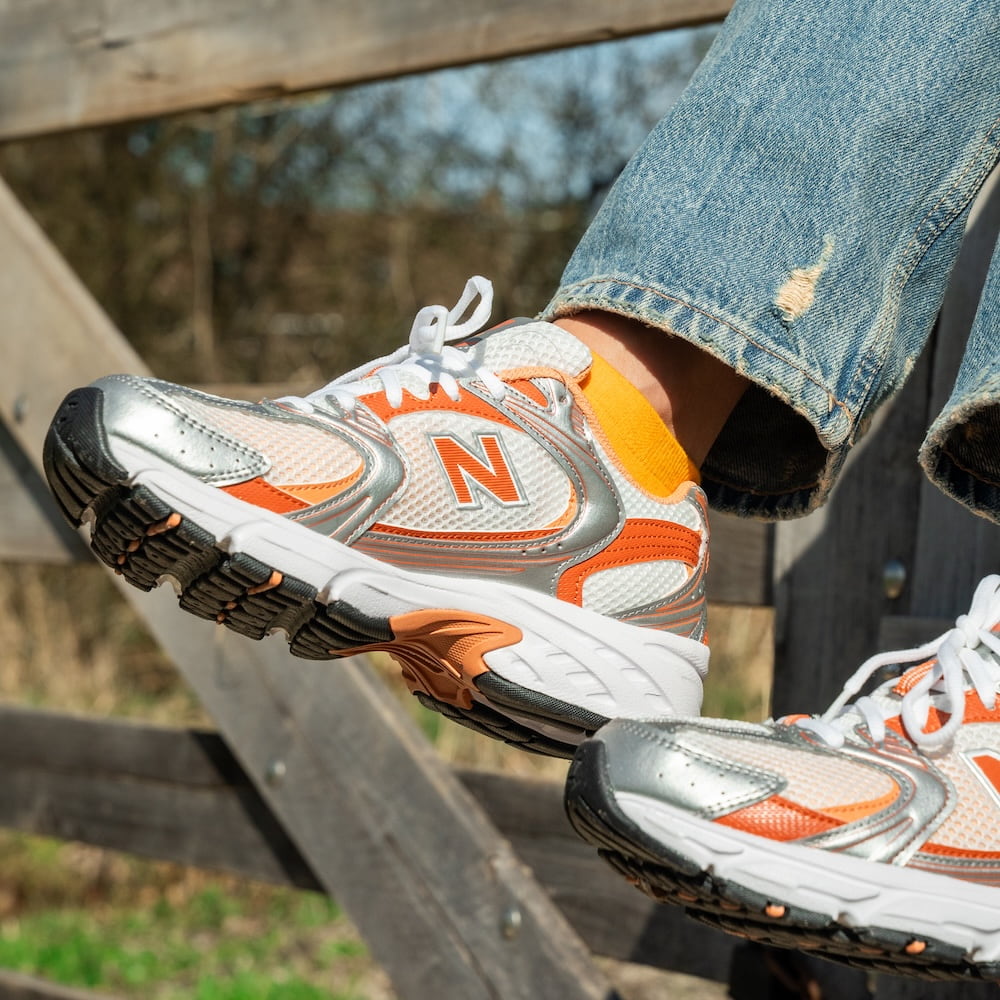 Casual (oranje) - Limited Edition